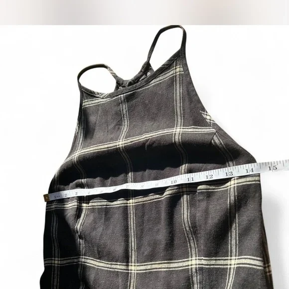 Urban Outfitters | Cream & Black Plaid Jumpsuit Open Keyhole Back Size 6 - Picture 5 of 8
